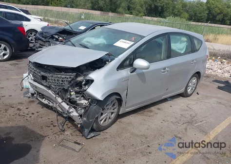 2012 Toyota Prius V Two z USA, uszkodzony, nr VIN JTDZN3EU1C3116848